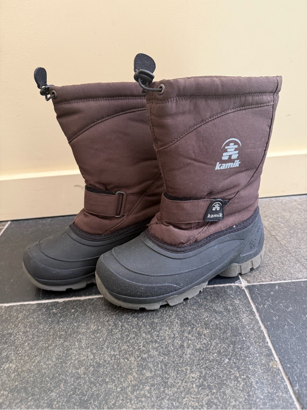 Kamik Frostfire big kids snow boots 2